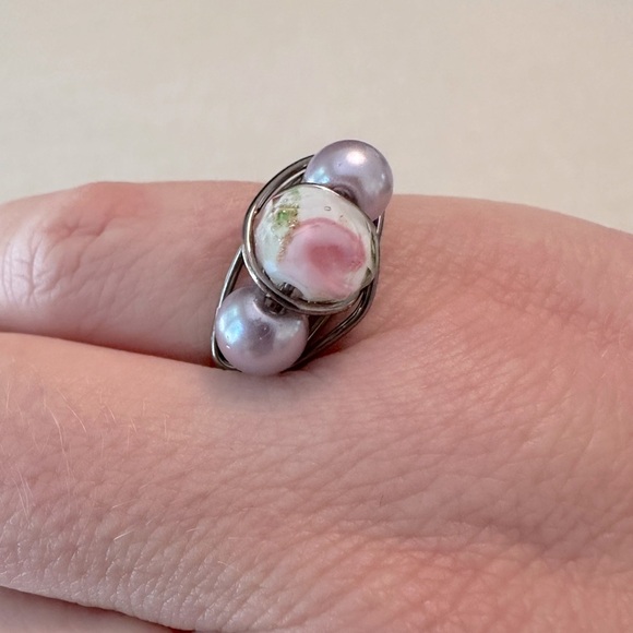 Handmade Wire Wrapped Ring Floral Rose Glass Purple Pearls Metal Hand Done - Picture 5 of 11